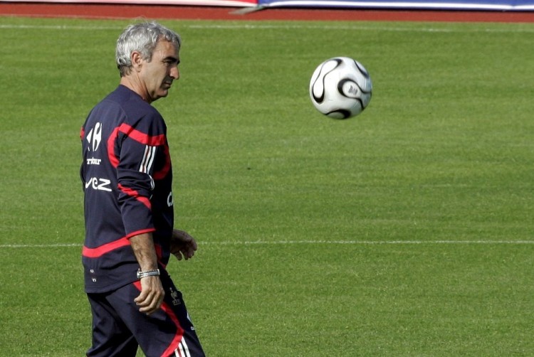 进攻端的默 进攻端的默